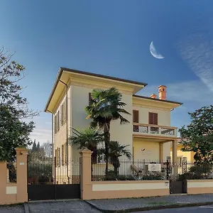 Il Giardino Del Pettirosso Gasthuis Lucca
